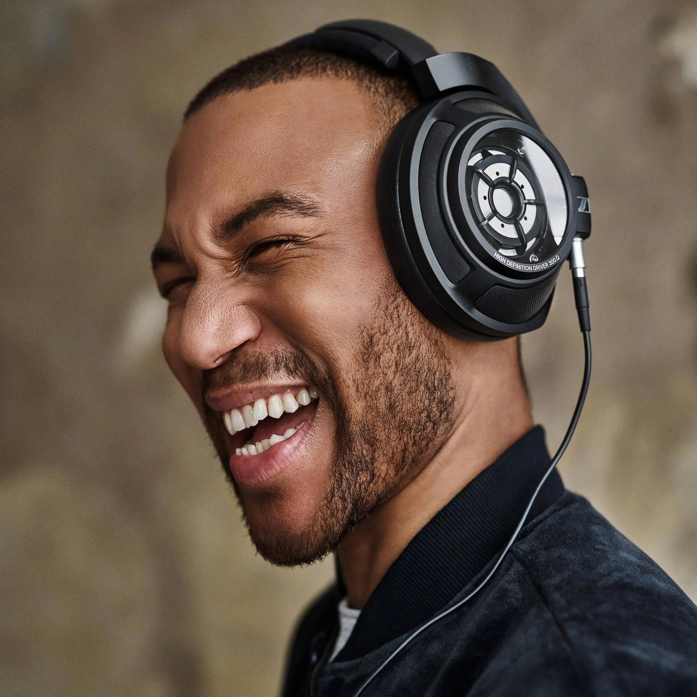 HD 820 Refurbished - Image 7